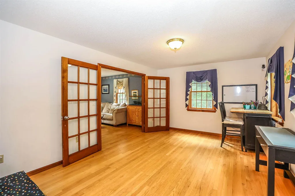 61 Quincy Drive Bedford NH 03110
