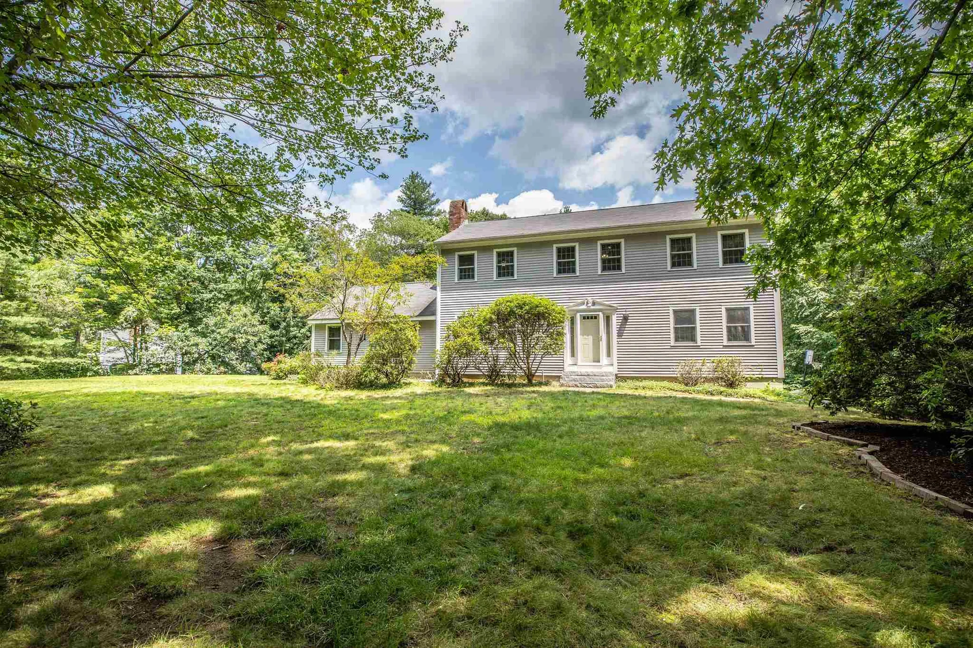 61 Quincy Drive Bedford NH 03110
