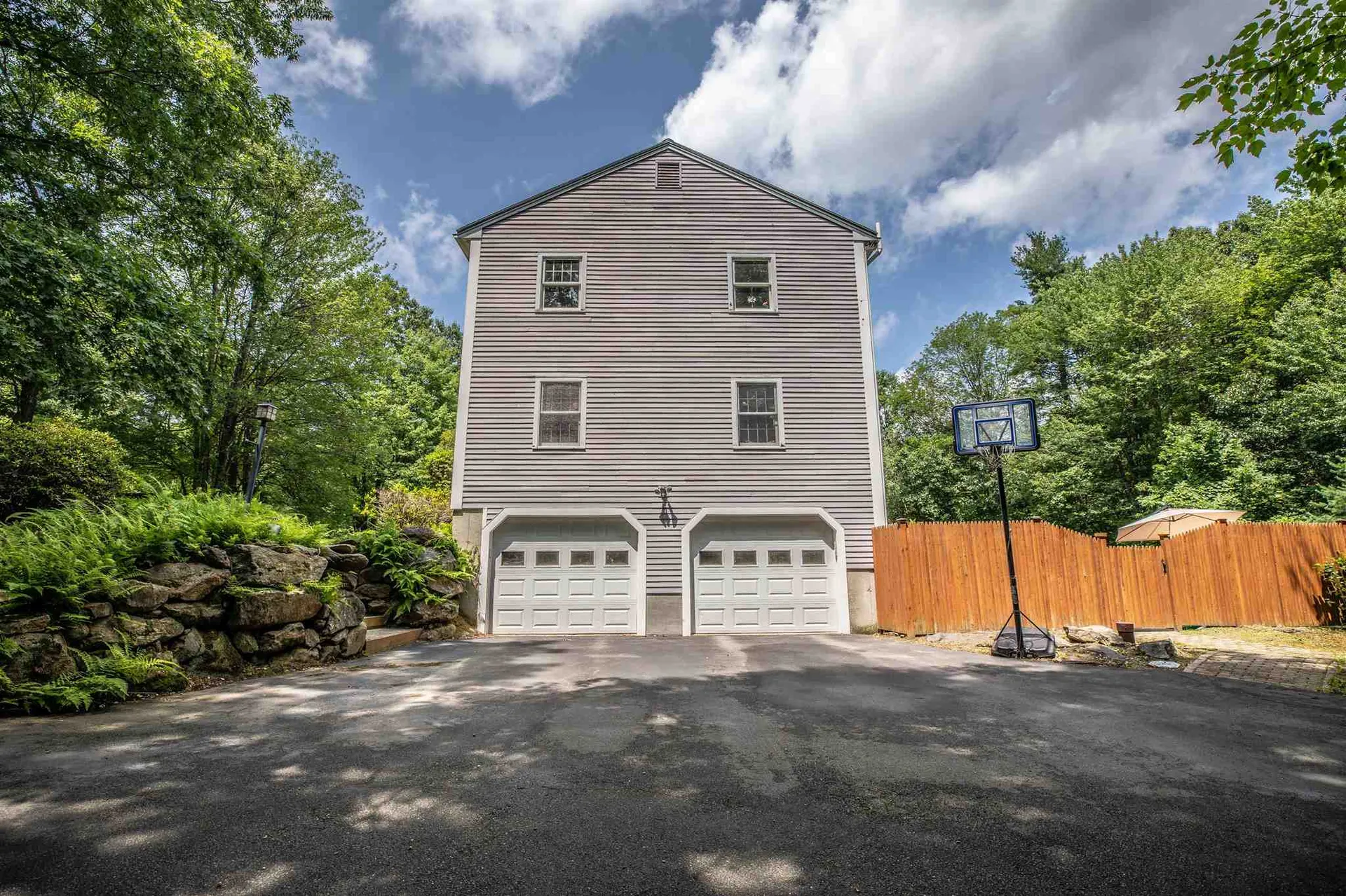 61 Quincy Drive Bedford NH 03110