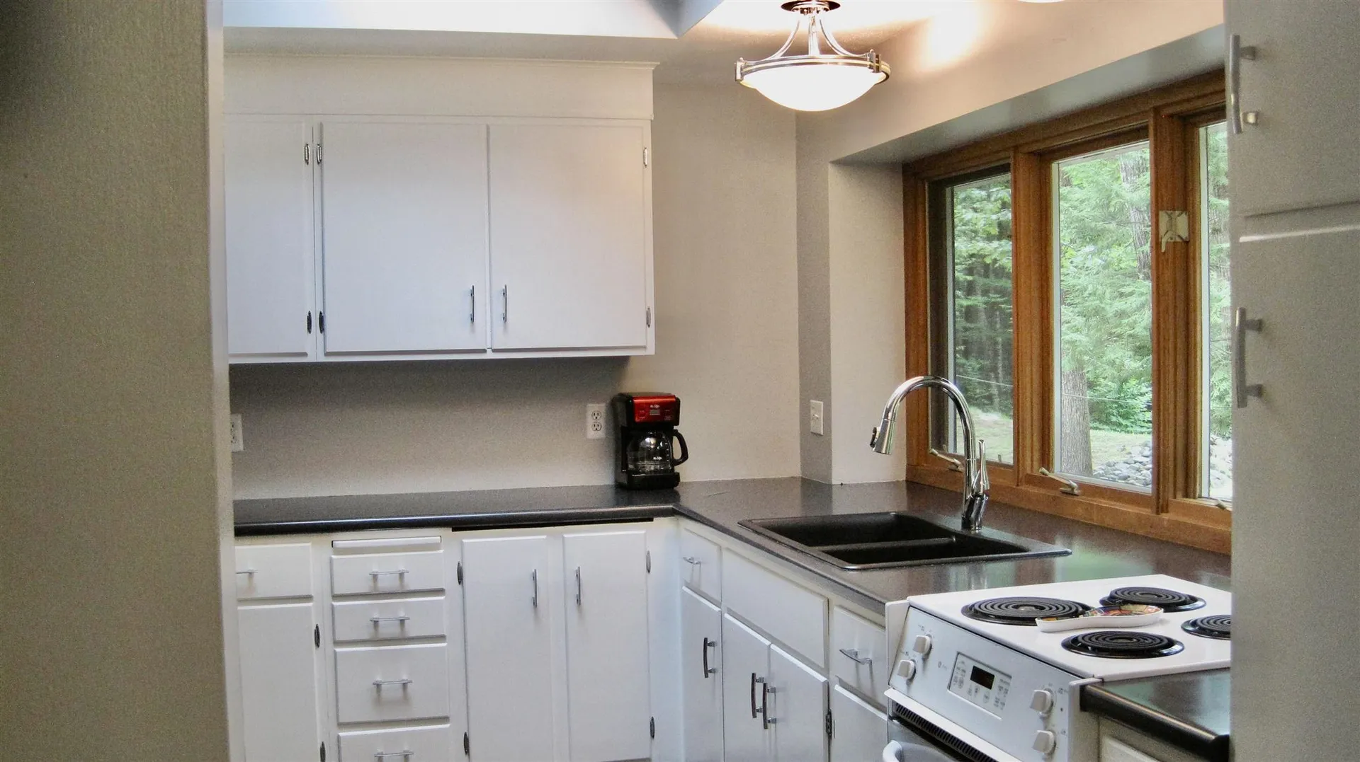 42 Woodridge Road Durham NH 03824