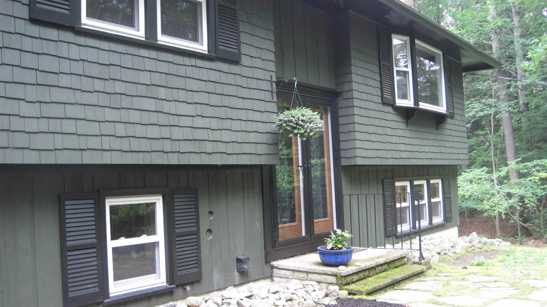 42 Woodridge Road Durham NH 03824
