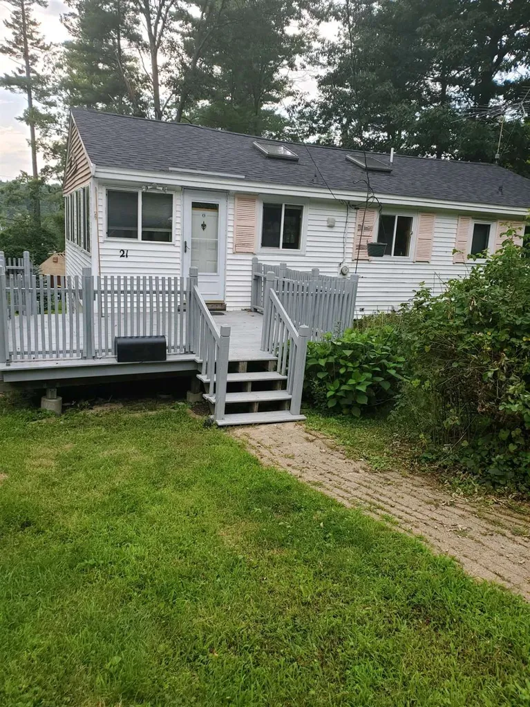 21 Spring Street Windham NH 03087