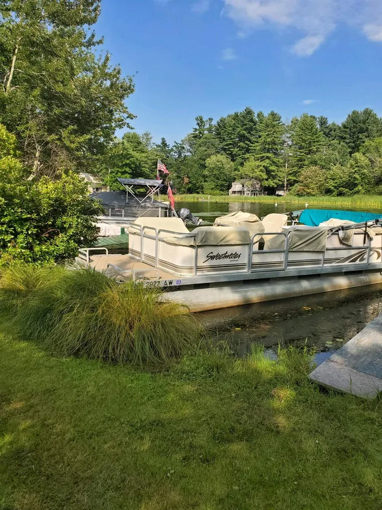 21 Spring Street Windham NH 03087