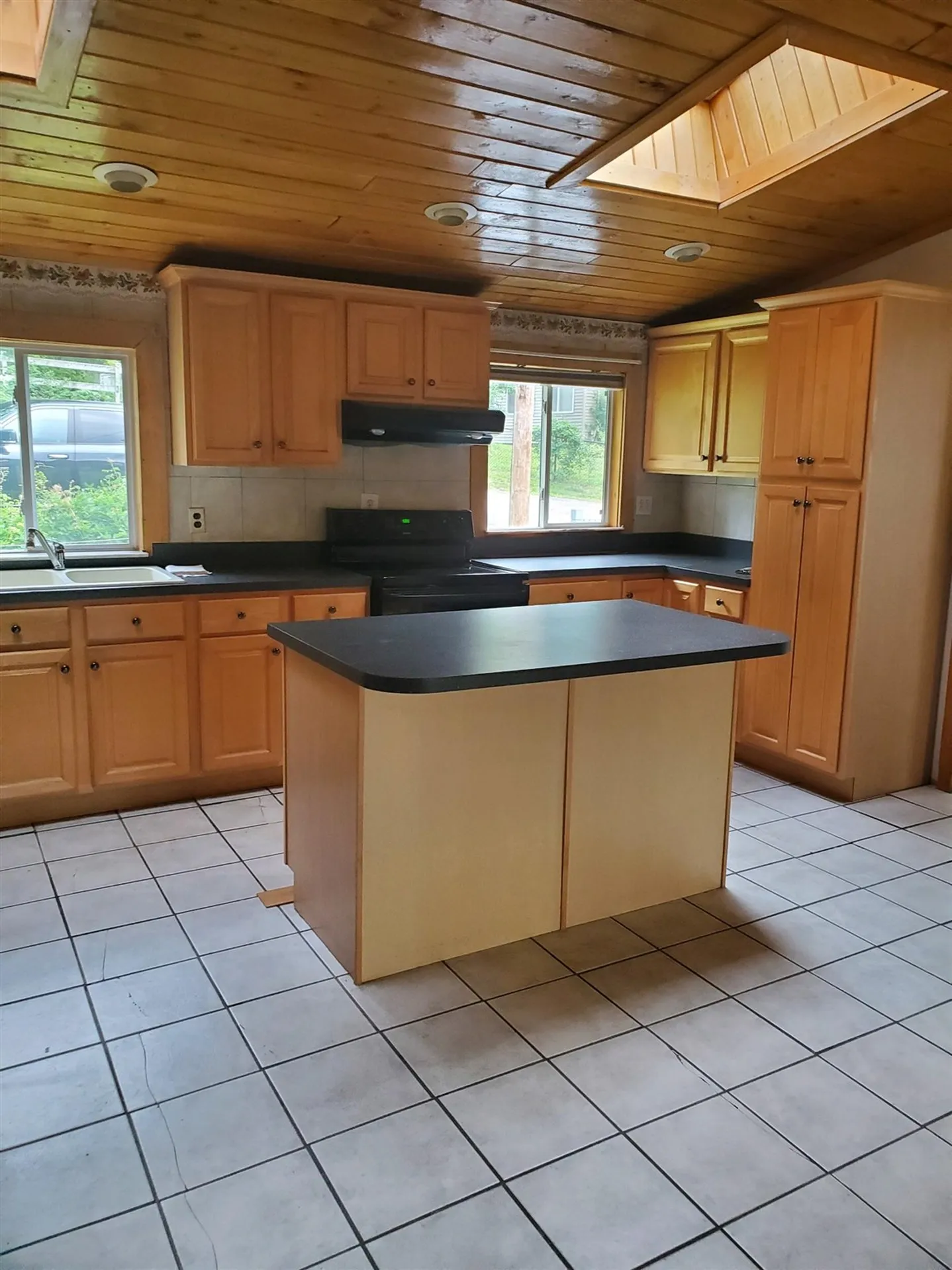 21 Spring Street Windham NH 03087