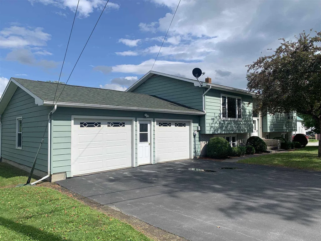 119 Center Street Richford VT 05476