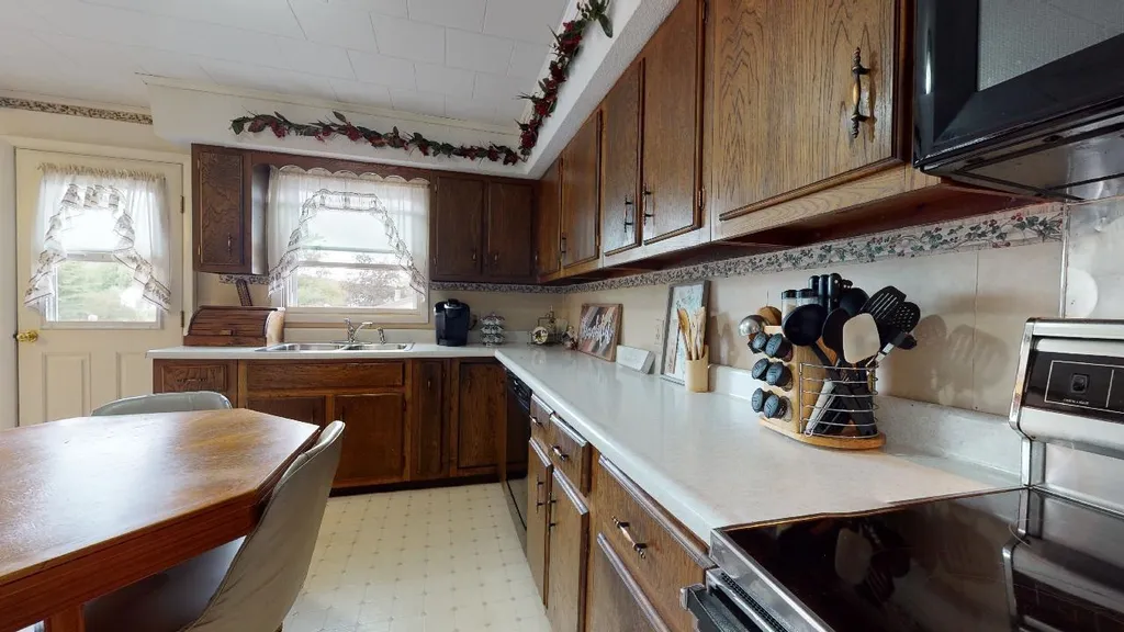 119 Center Street Richford VT 05476