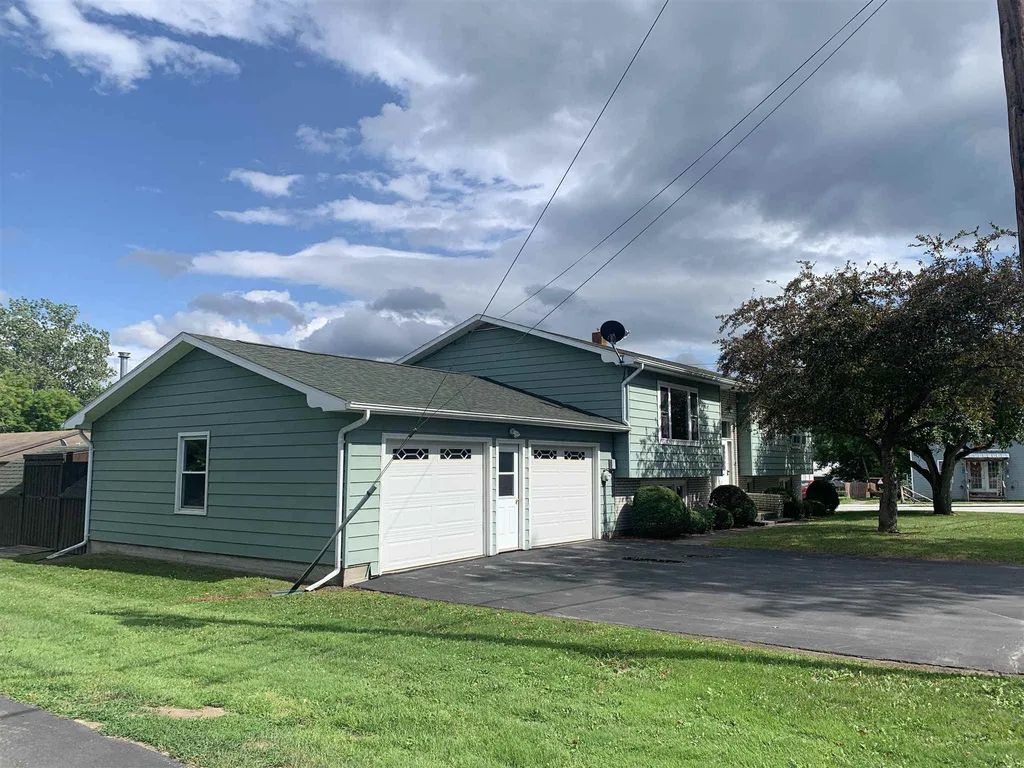 119 Center Street Richford VT 05476