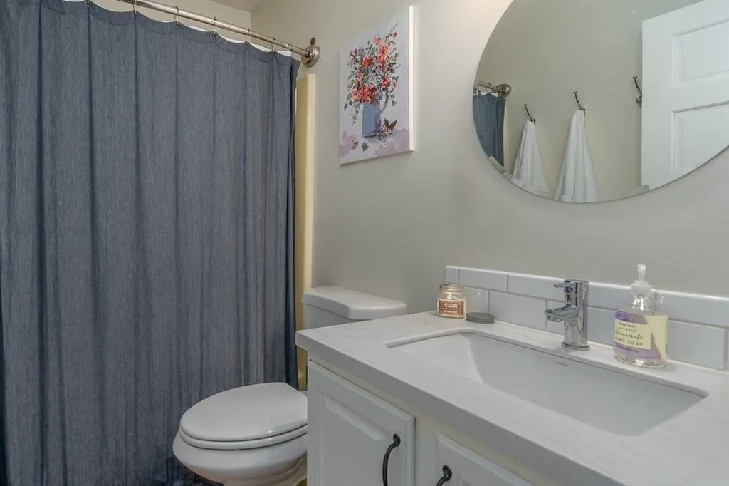7 Isaac Lucas Circle Dover NH 03820