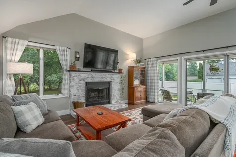 7 Isaac Lucas Circle Dover NH 03820