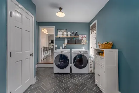 7 Isaac Lucas Circle Dover NH 03820