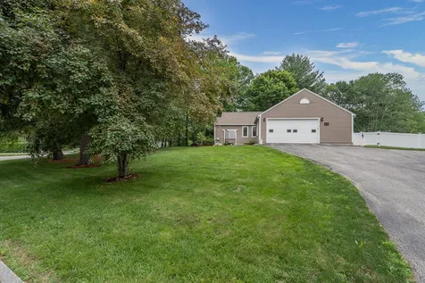 7 Isaac Lucas Circle Dover NH 03820