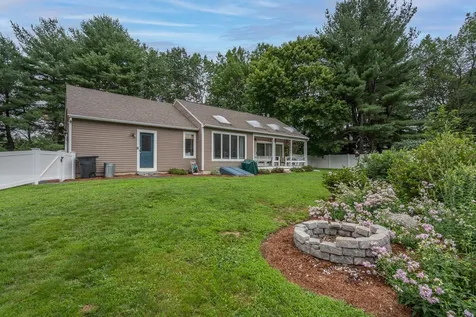 7 Isaac Lucas Circle Dover NH 03820