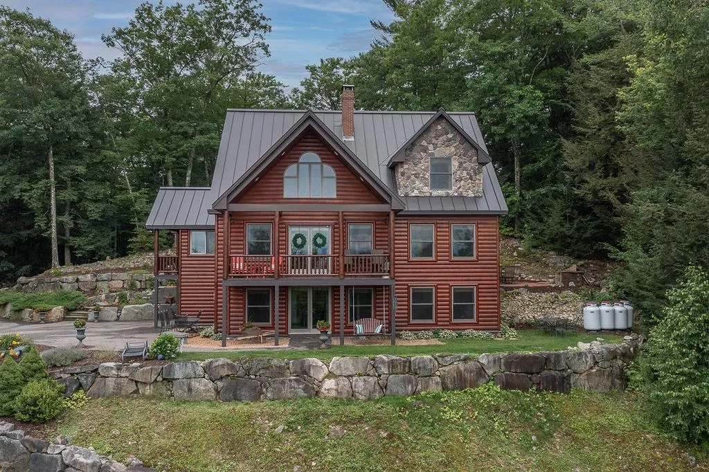 124 Tate Road Gilford NH 03249