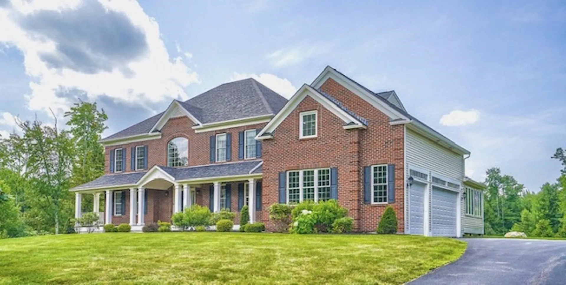 19 Settlers Court Bedford NH 03110