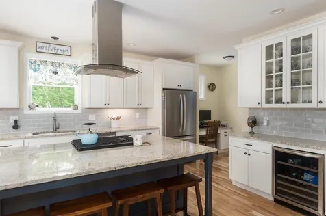 10 Chestnut Way Lee NH 03861