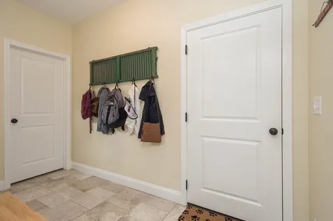 10 Chestnut Way Lee NH 03861