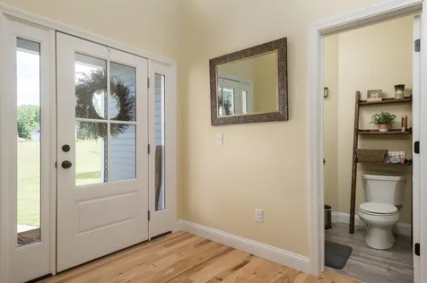 10 Chestnut Way Lee NH 03861