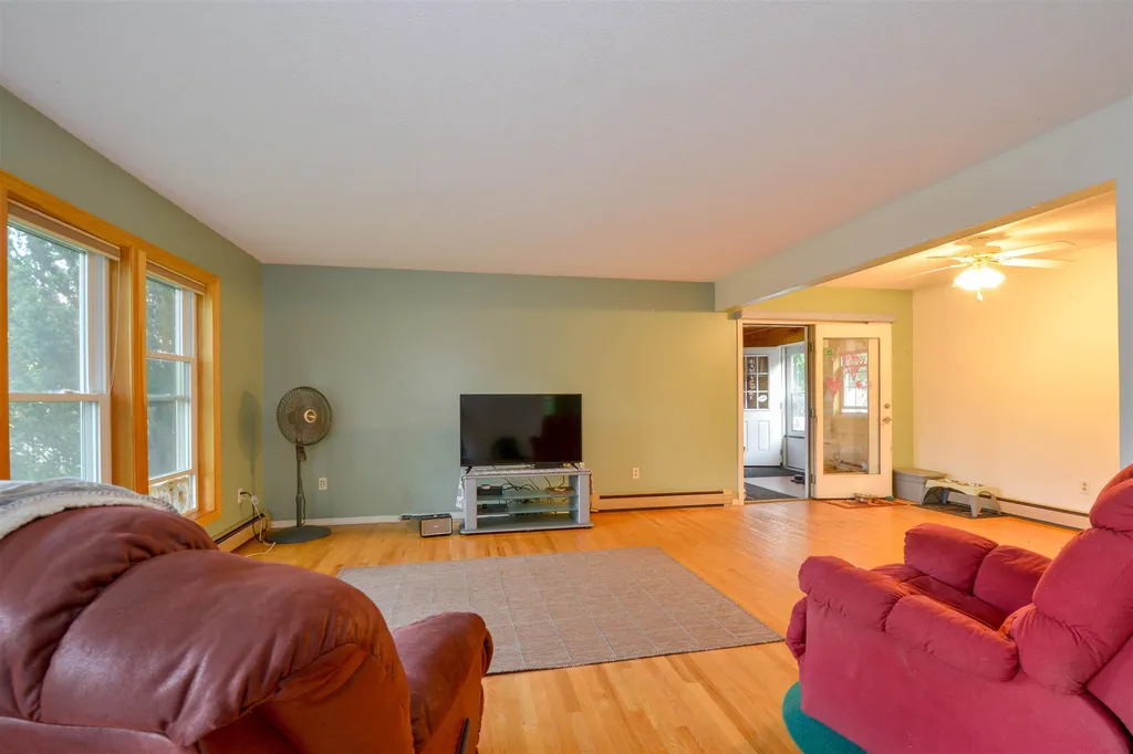 12 Wall Street Colchester VT 05446
