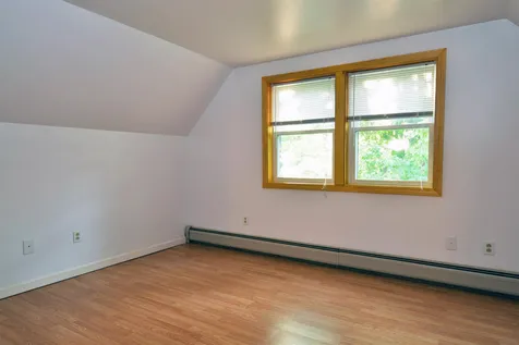 12 Wall Street Colchester VT 05446