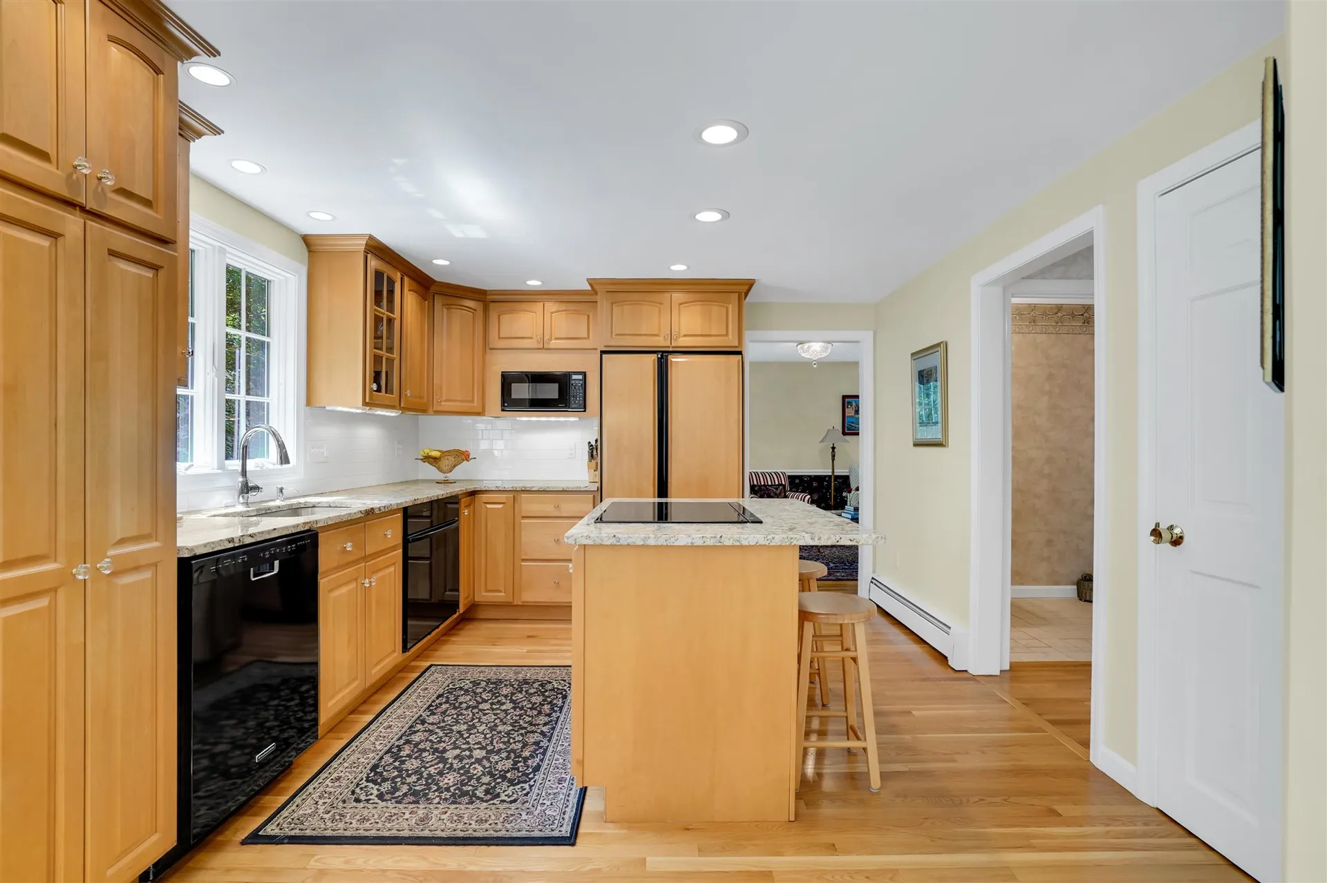 19 Autumn Street Windham NH 03087