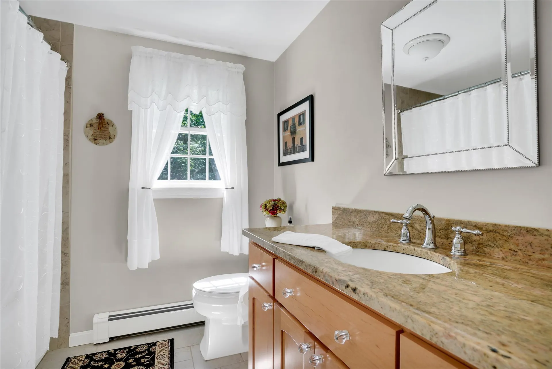19 Autumn Street Windham NH 03087