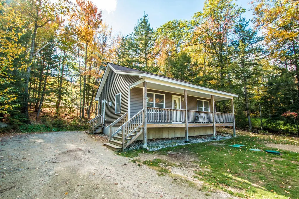38 Garmish Road Conway NH 03818