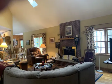 15 Interlakes Way Wolfeboro NH 03894