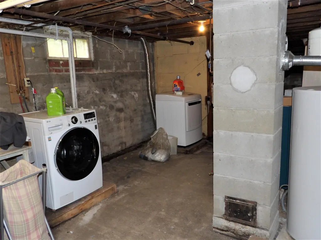 254 Littleworth Road Madbury NH 03823