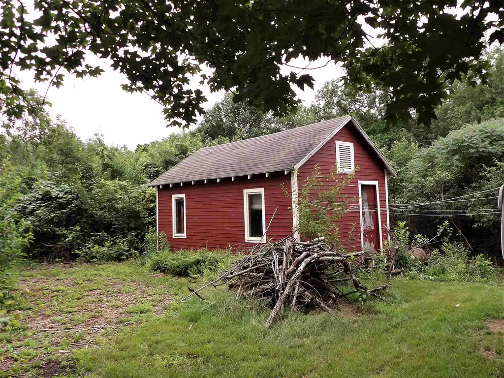 254 Littleworth Road Madbury NH 03823