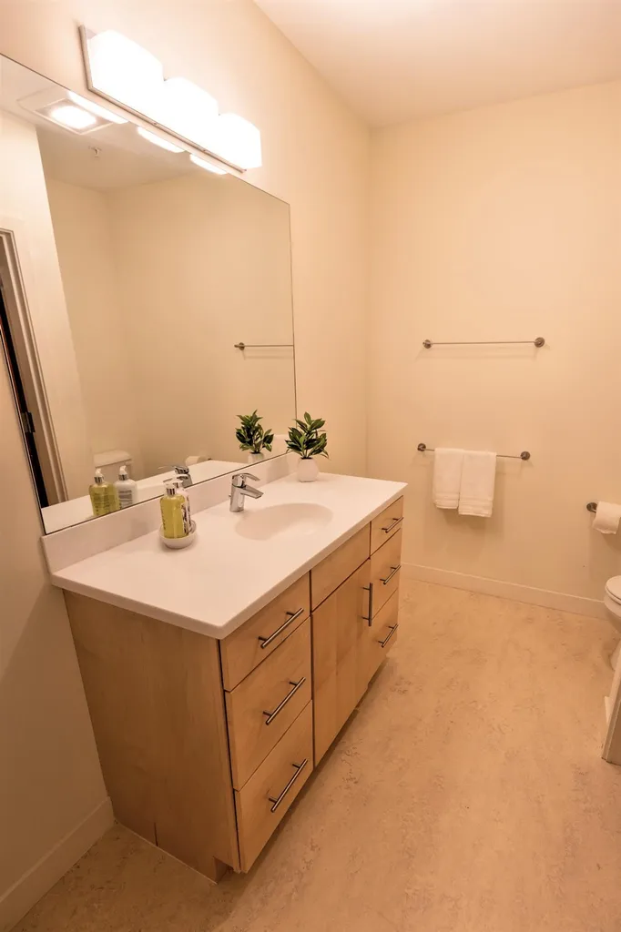 20 Morgan Drive Lebanon NH 03766