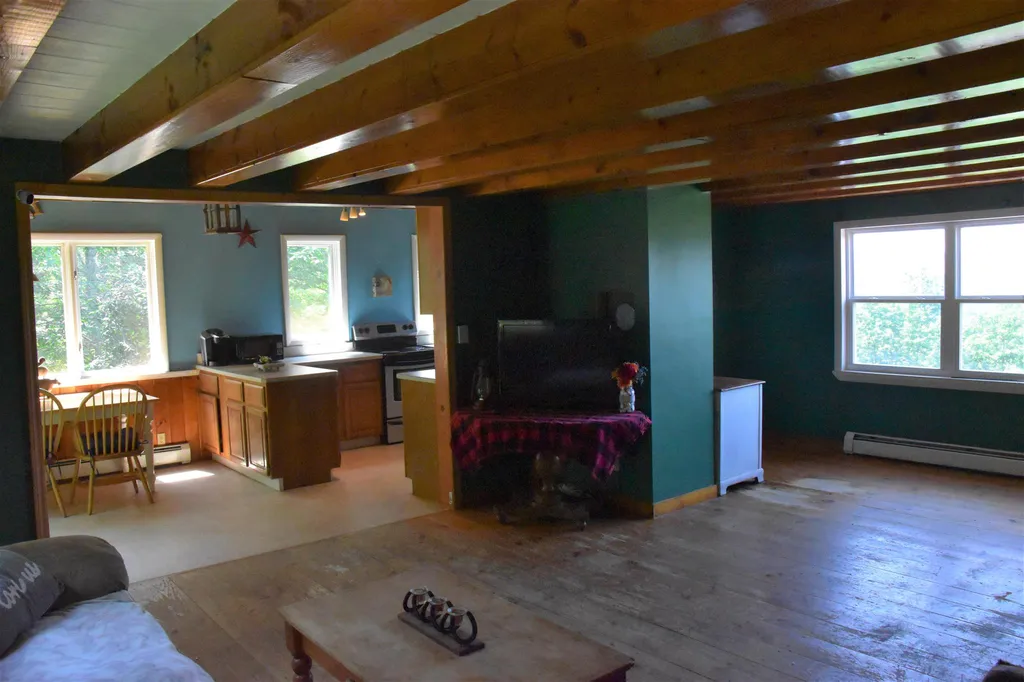 17 Black Hill Road Piermont NH 03779