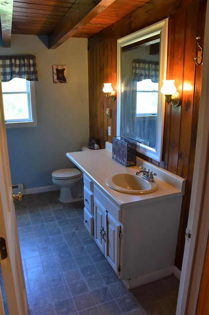 17 Black Hill Road Piermont NH 03779
