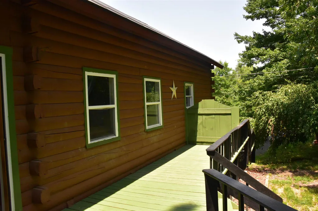 17 Black Hill Road Piermont NH 03779