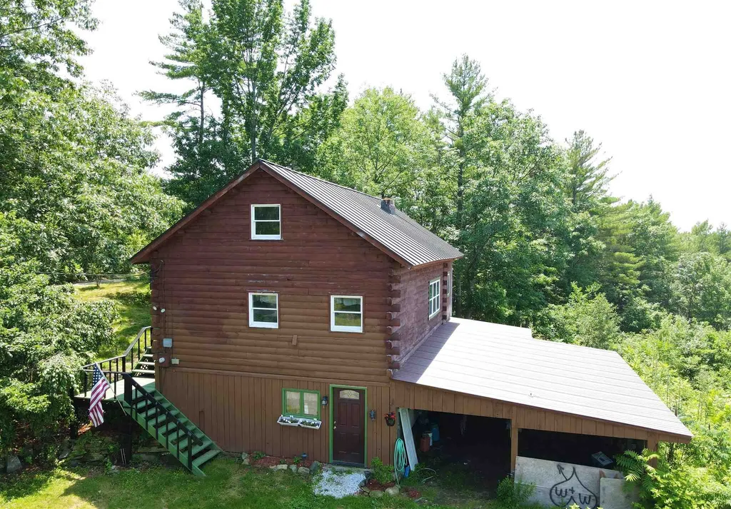 17 Black Hill Road Piermont NH 03779