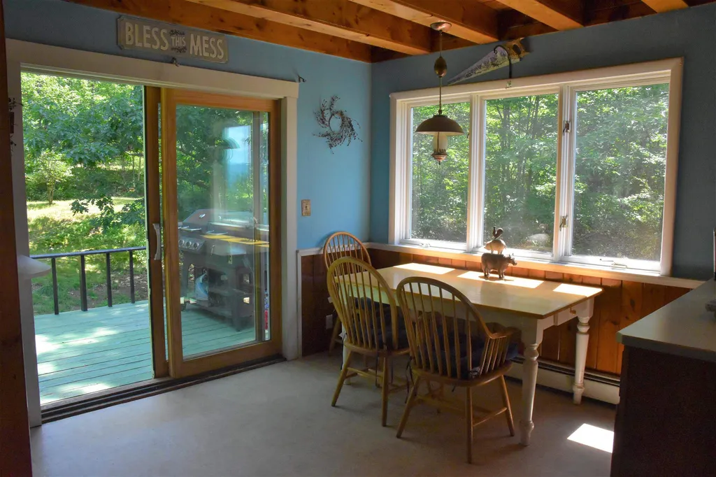 17 Black Hill Road Piermont NH 03779