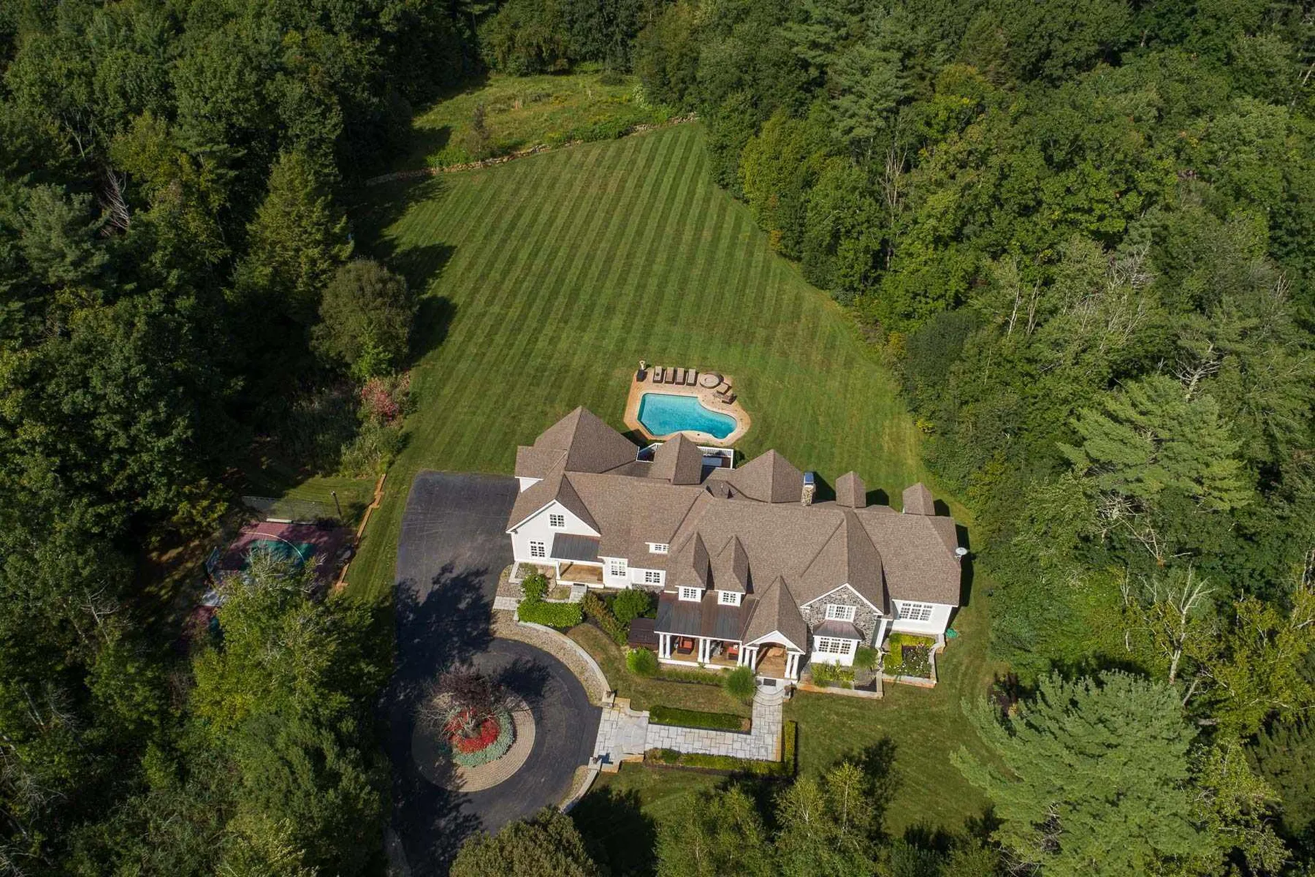 239 Wallis Road Rye NH 03870
