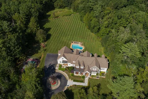 239 Wallis Road Rye NH 03870