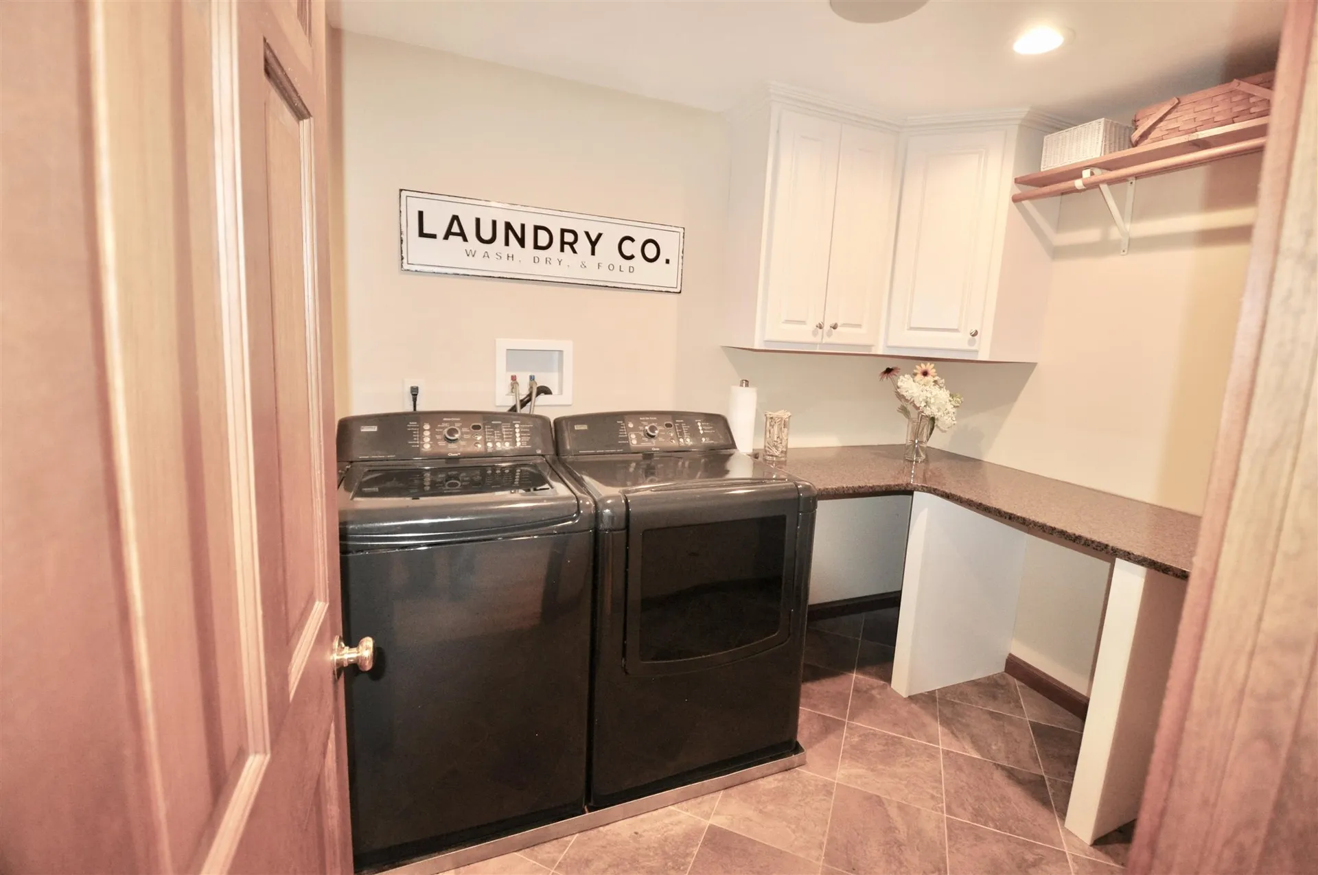 33 N Pepperell Road Hollis NH 03049