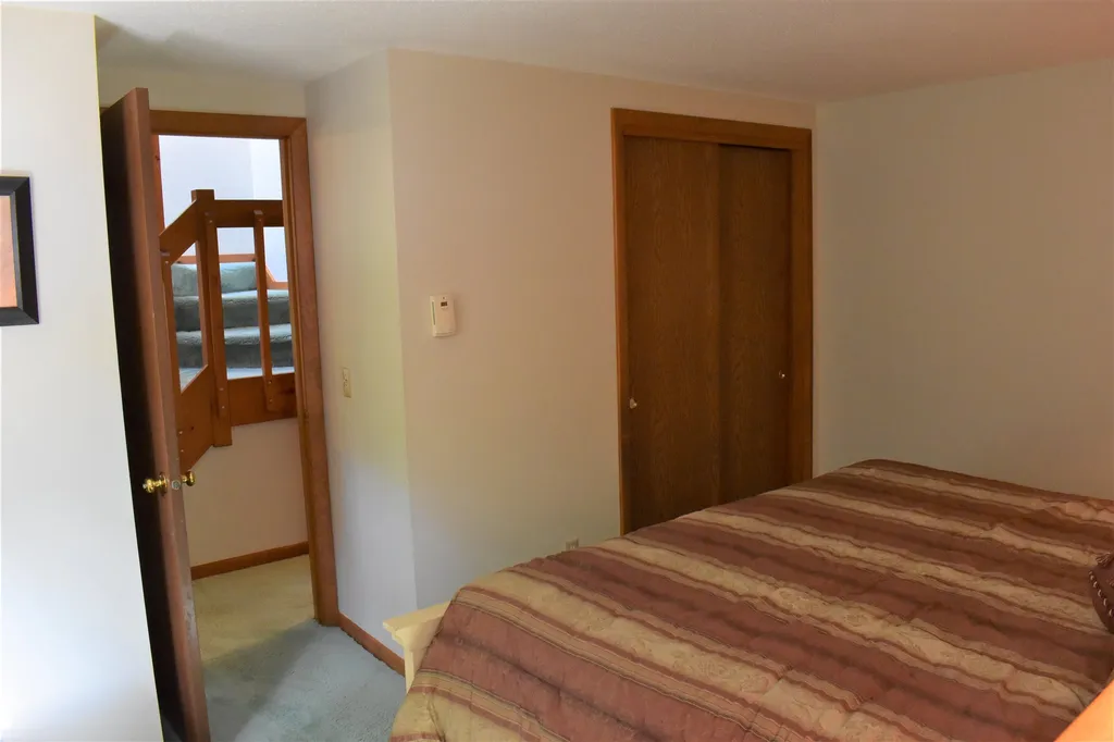 841 Cove Drive Grantham NH 03753