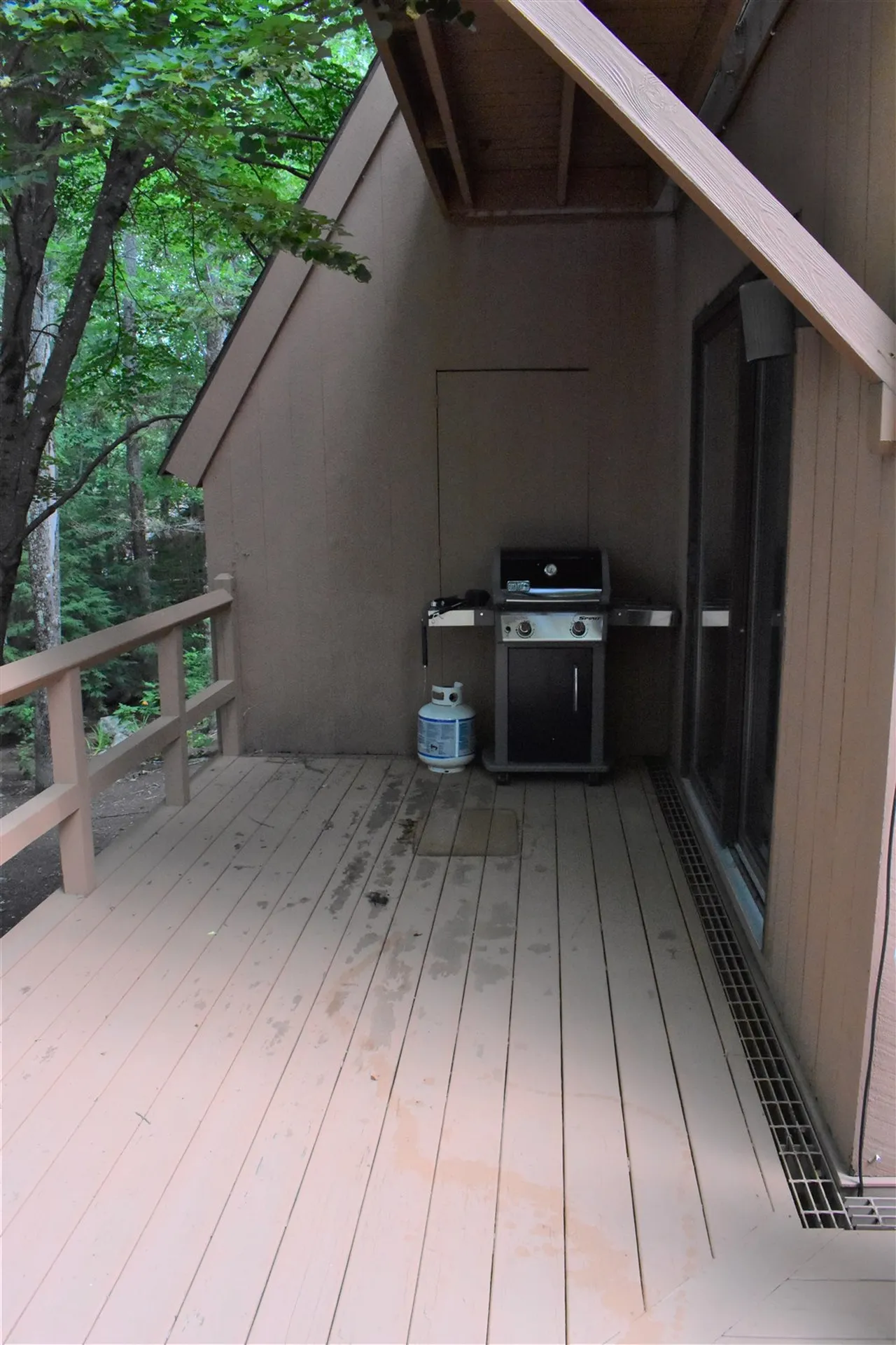 841 Cove Drive Grantham NH 03753