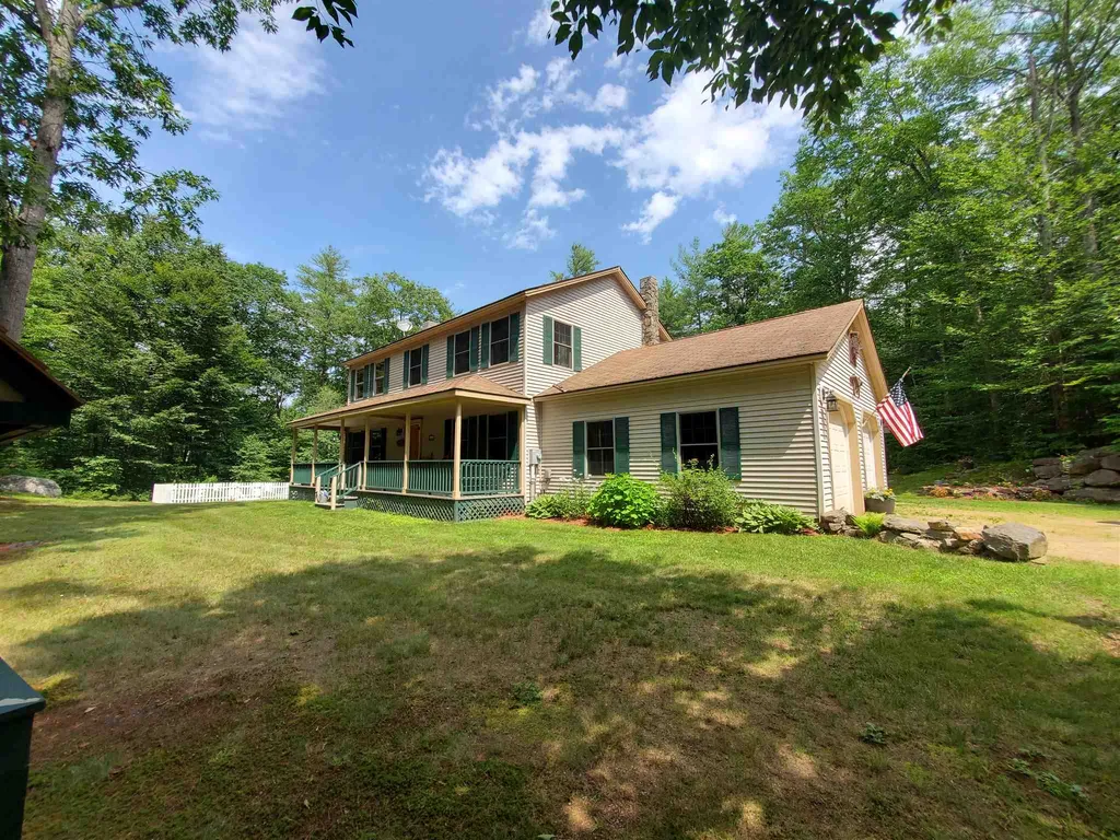19 Foster Road Canterbury NH 03224