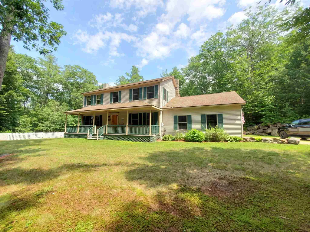 19 Foster Road Canterbury NH 03224