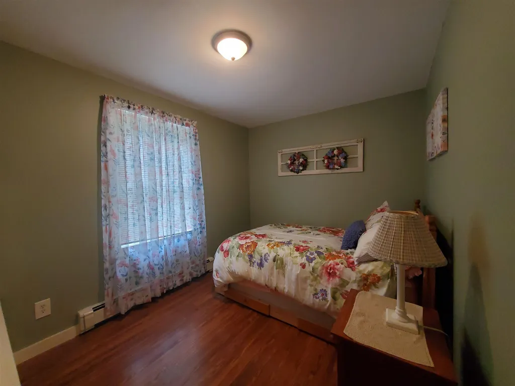 19 Foster Road Canterbury NH 03224
