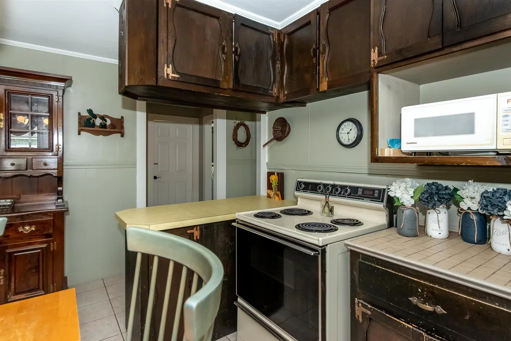 312 High Street Somersworth NH 03878
