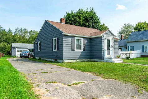 312 High Street Somersworth NH 03878