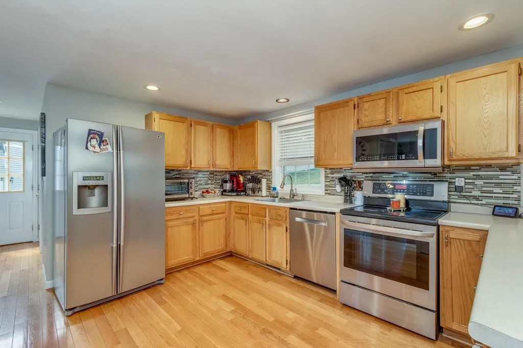 498 Whittington Street Manchester NH 03104