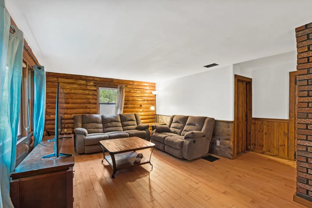 115 Old Town Road Hill NH 03243