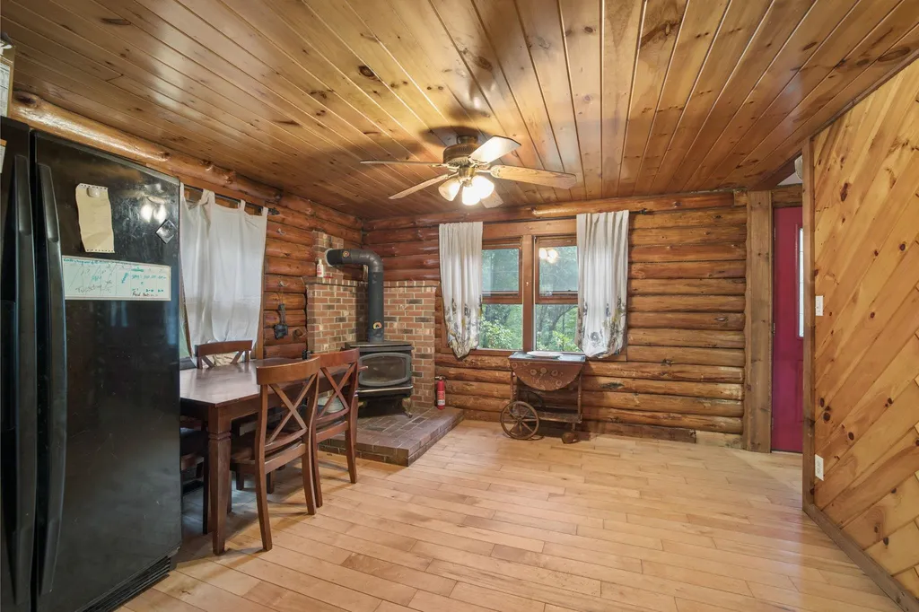 115 Old Town Road Hill NH 03243
