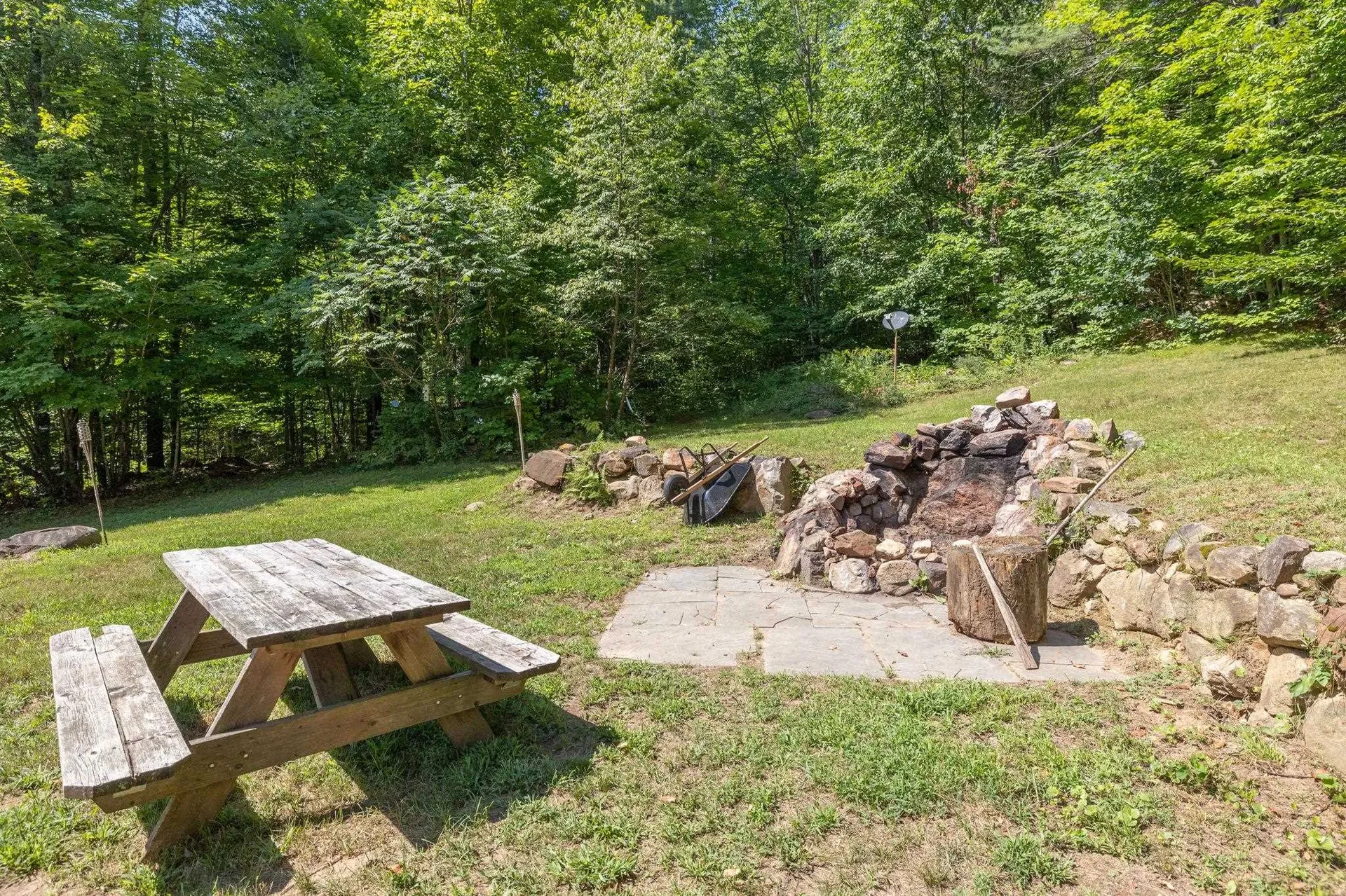 115 Old Town Road Hill NH 03243