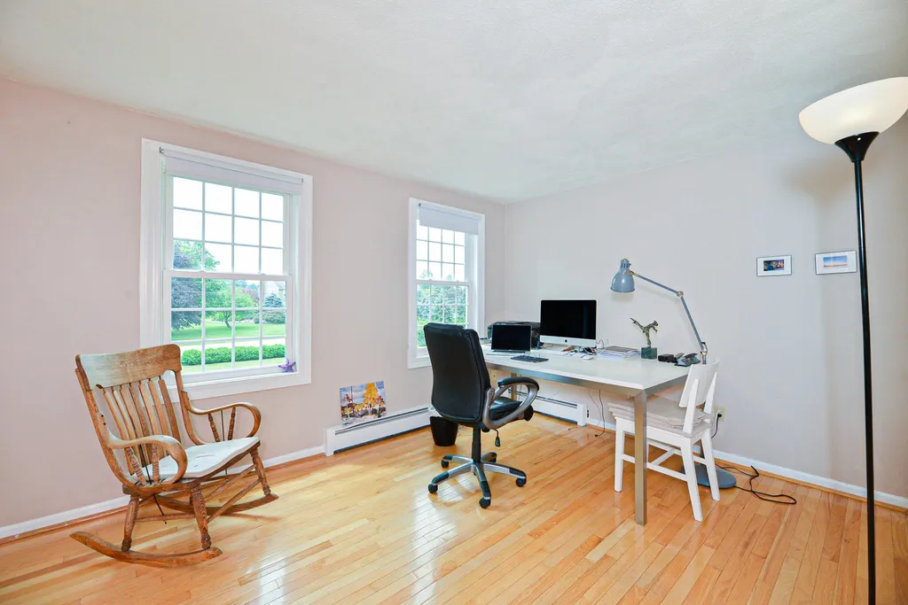 4 Ashbrook Road Exeter NH 03833